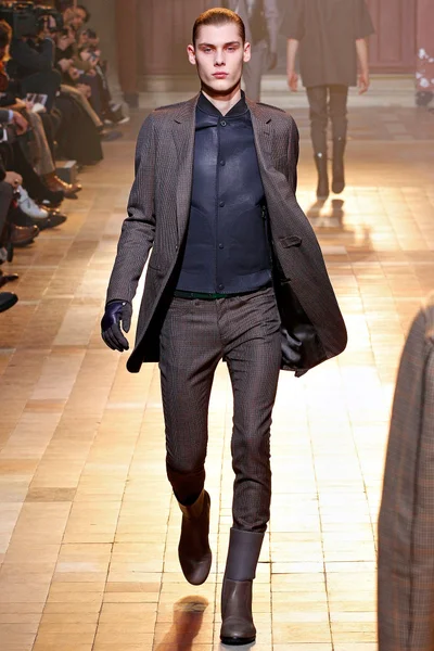 Look 21